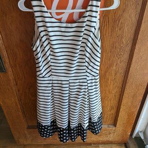 Soieblu L Black and White Striped and Spotted Dress - MAKE A STATEMENT!